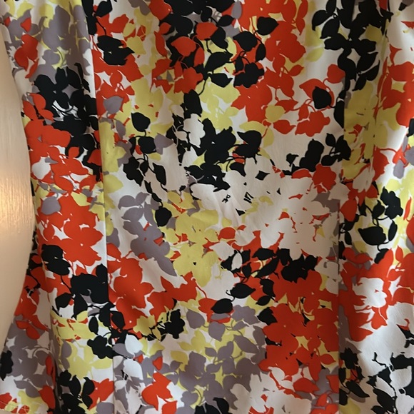 Sleeveless Banana Republic floral print top - Picture 3 of 3